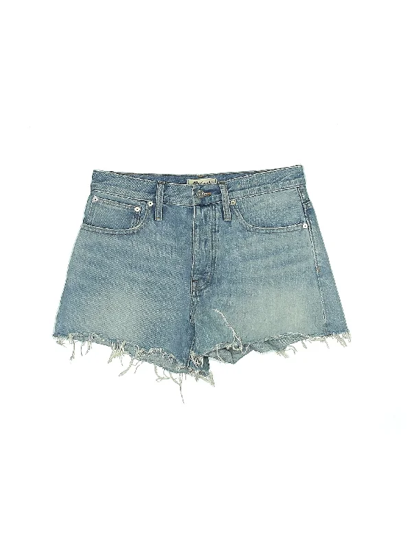 Mid-Rise Denim Shorts in Medium Wash